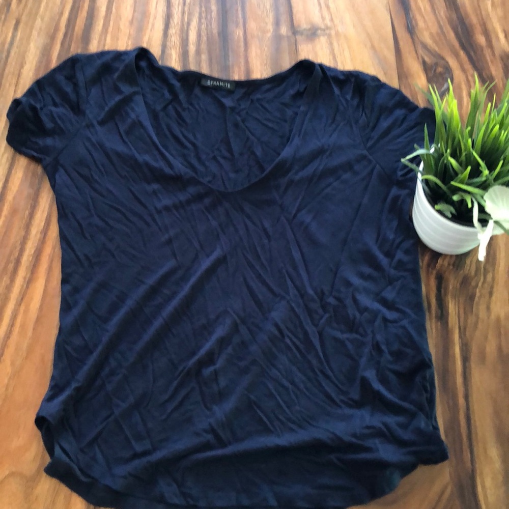 Dynamite t-shirt size small